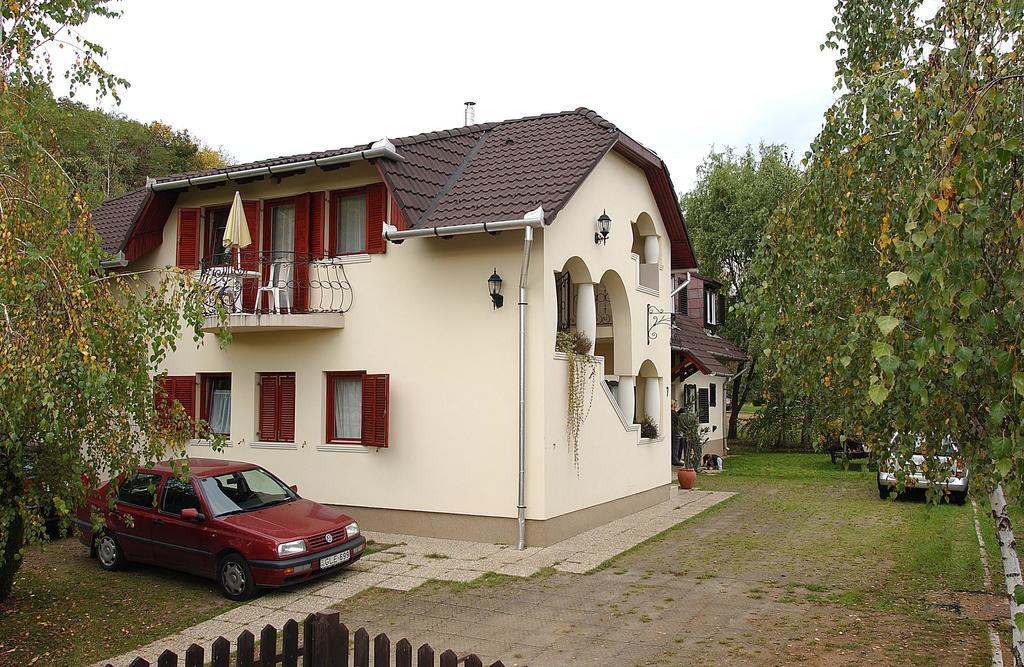Zoeldvar Villa Bogács Exterior foto